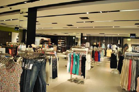 鹤峰商场里的店面怎么装修？