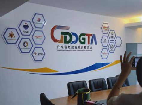 鹤峰公司走廊文化墙如何设计布置？